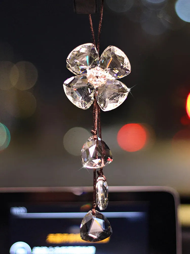 Crystal four leaf grass car pendant in four colour options for dashboard decoration