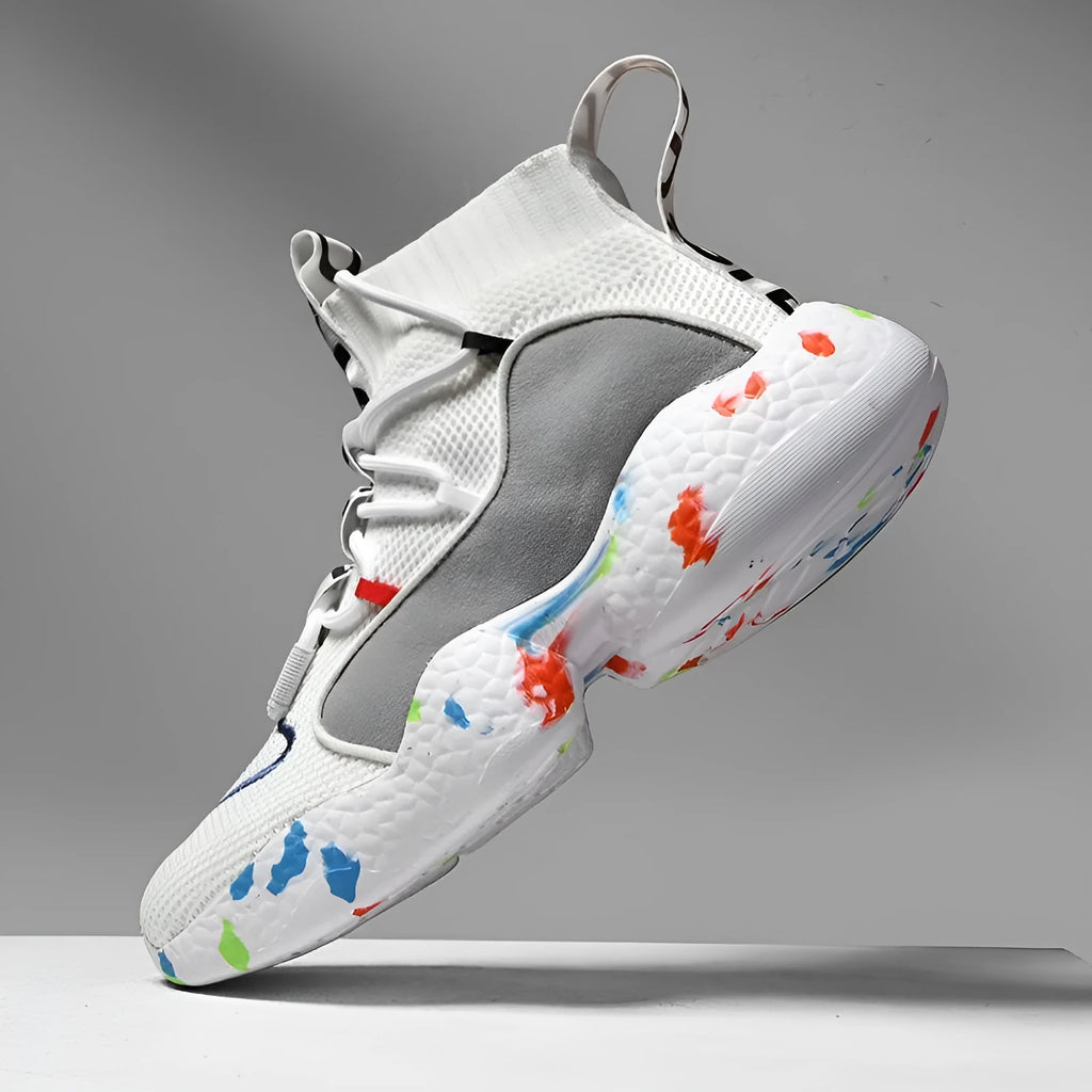 Men's camouflage pattern vulcanised sneakers with mesh upper and flat rubber sole