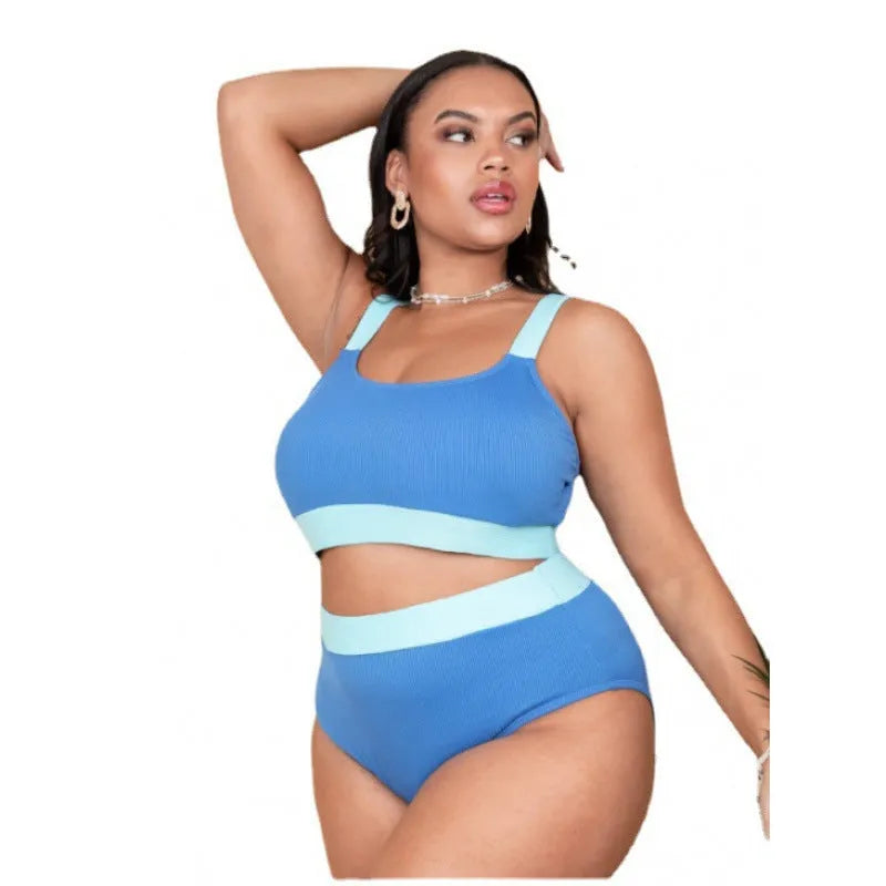 Women's polyester bikini set with high-waist briefs featuring contrasting stitching in solid colour