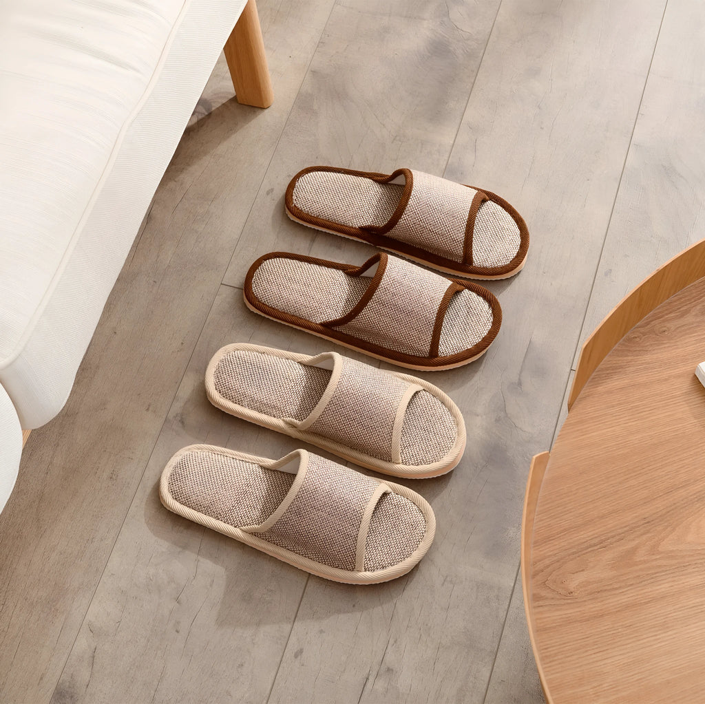 Women's open-toe slippers in linen and cotton, shown in a marled red colour with a thickened sole.