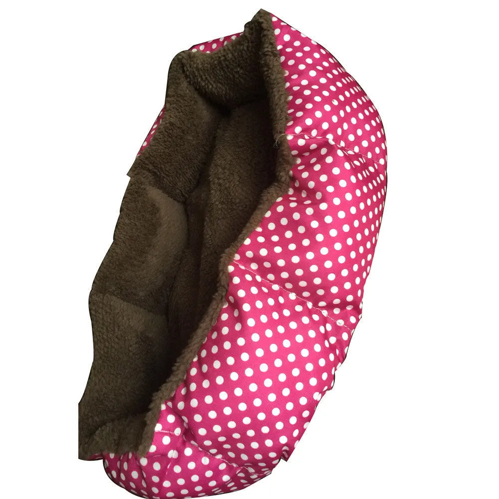 Soft fleece pet warm bed for cats in pink colour measuring 35x30cm