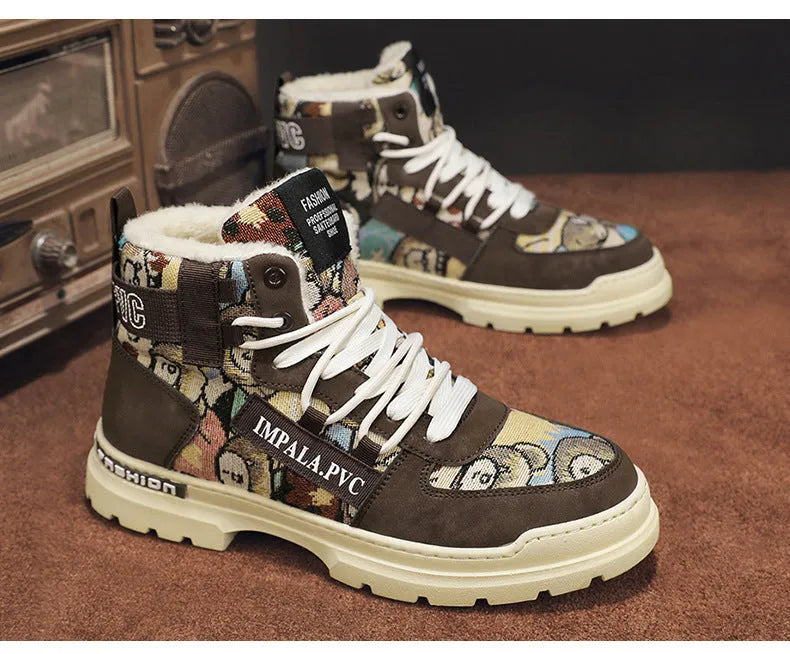 Fleece-lined men's Martin boots in beige Black with chunky heel, high-top shaft, and front lace-up closure