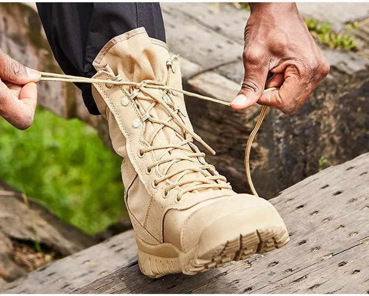 Yulong summer combat boots in black and sand colours, shown as outdoor climbing and tactical footwear.