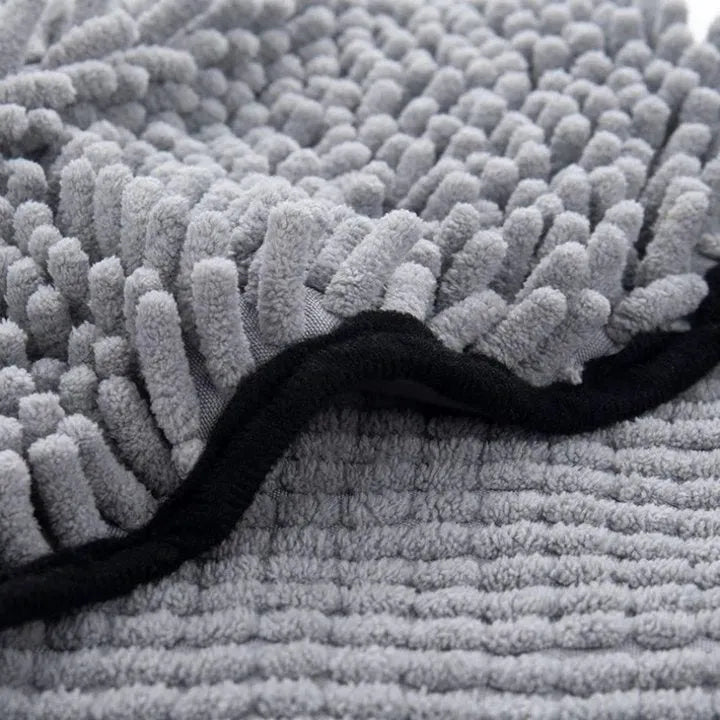 Blue quick-dry microfiber pet bath towel measuring 62 by 23 cm for dog and cat drying