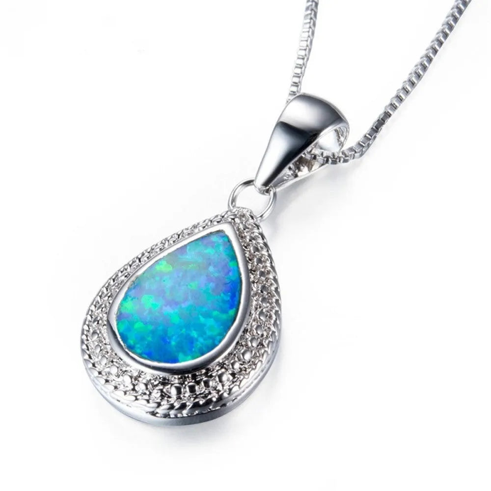 Opal fashion rhinestone zircon clavicle chain necklace in green blue white alloy geometric pendant