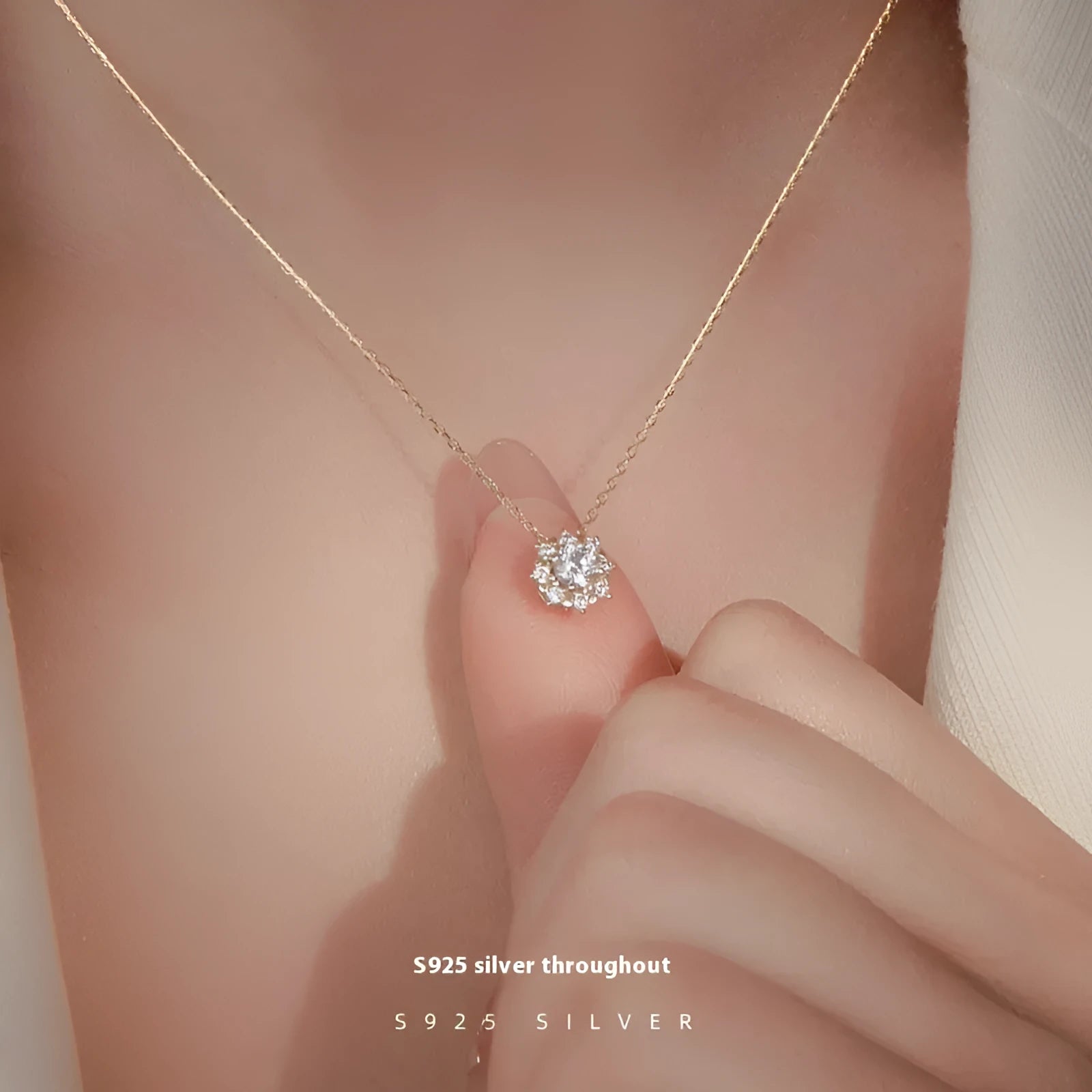 Silver snowflake zircon pendant necklace under banyan tree in white gold electroplated finish