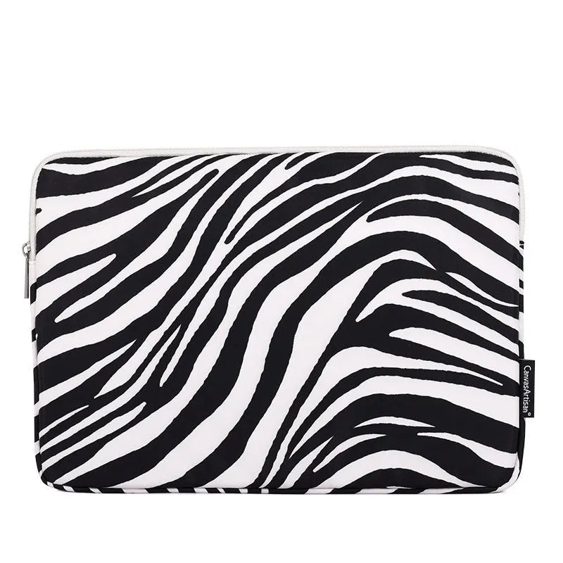 Zebra pattern polyester laptop protective sleeve in black and white, digital notebook cover