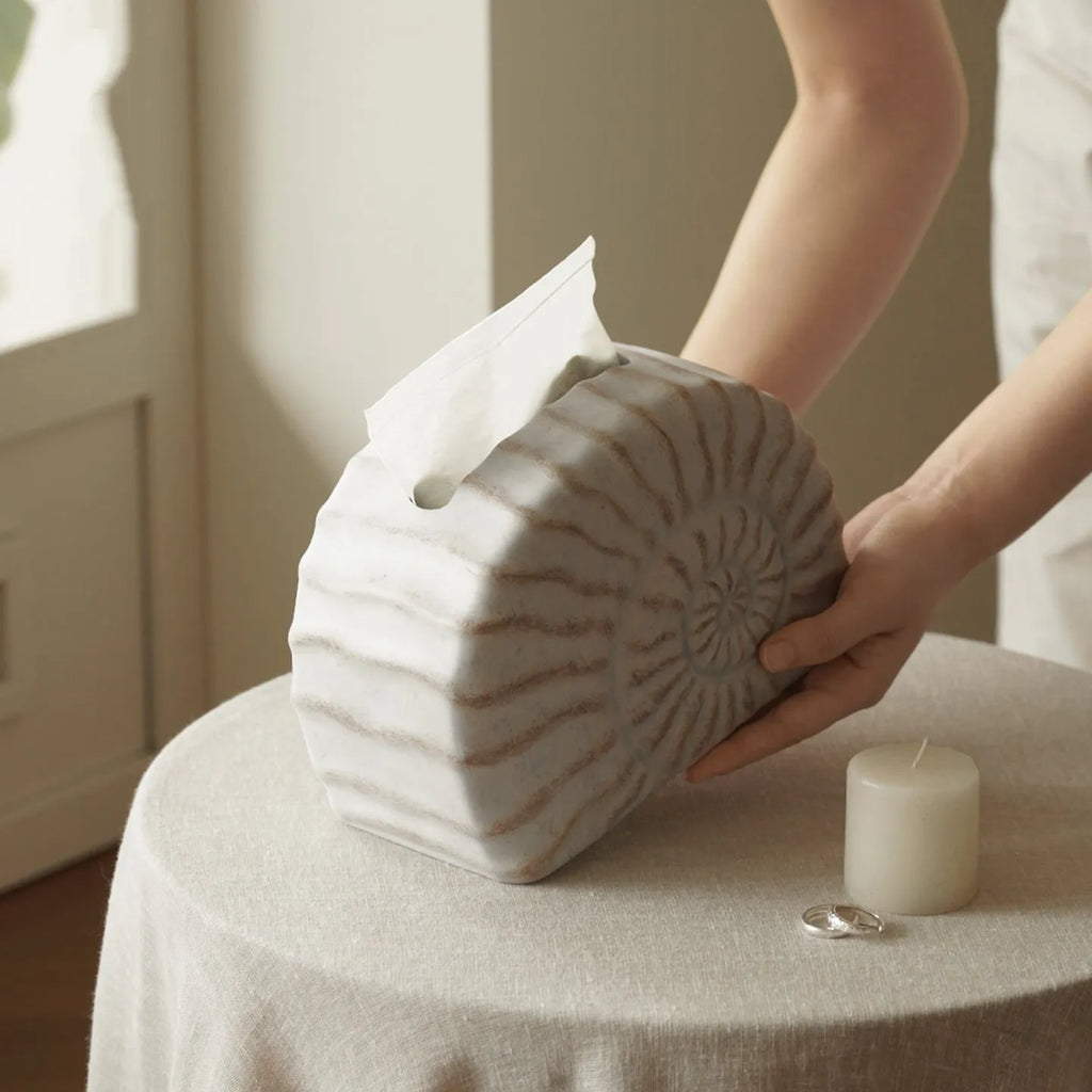 Resin tissue box cover with conch ramble design in modern simplicity style