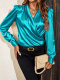 High-grade satin artificial silk shirt top with long lantern sleeves in champagne colour, loose fit, polyester fabric