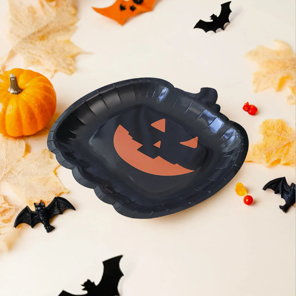 Black Halloween pumpkin design disposable paper plates in 9-inch size