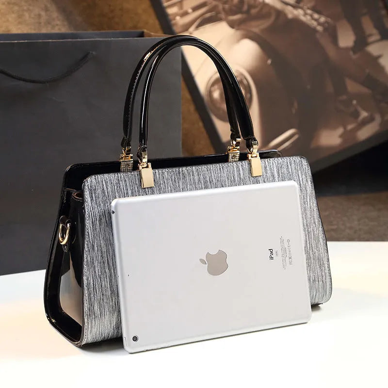 Medium PU leather messenger handbag in horizontal square shape with gold or silver contrast colour