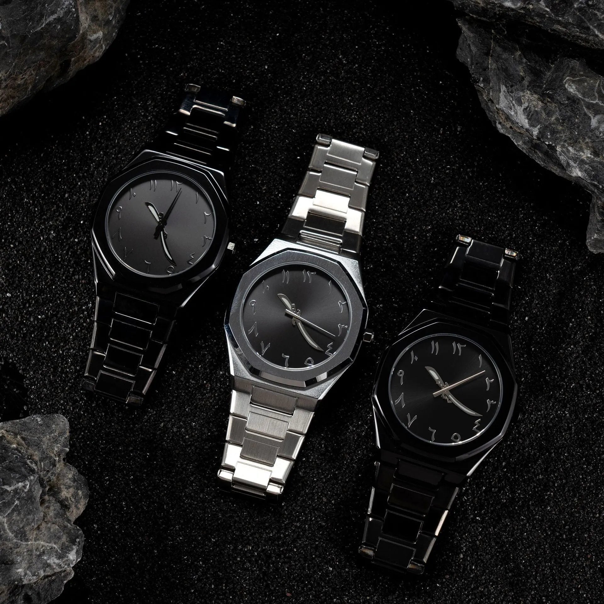 Men's stainless steel quartz watch with business style design in black and silver colour options