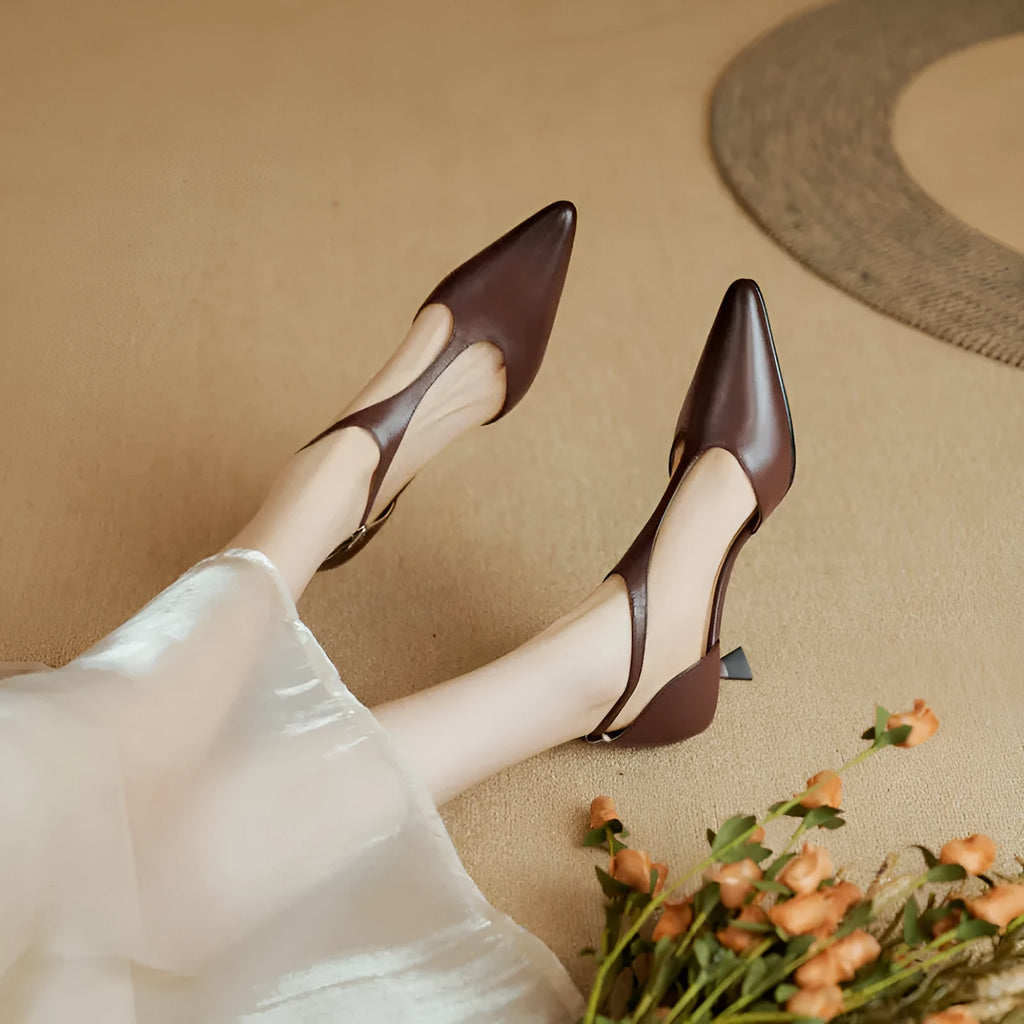 Women's cowhide leather high heels with pointed toe in black or brown colour