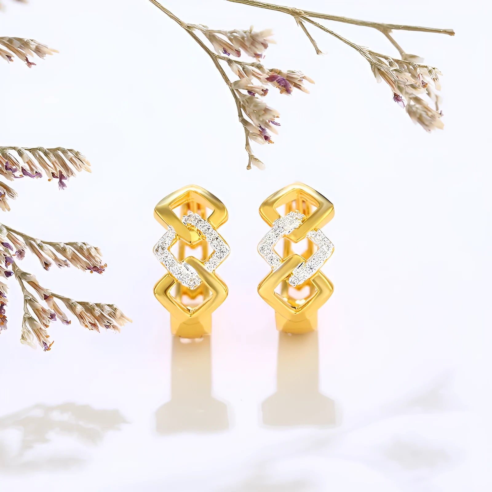 Gold geometric hollow-out drop earrings with colour separation ear clip