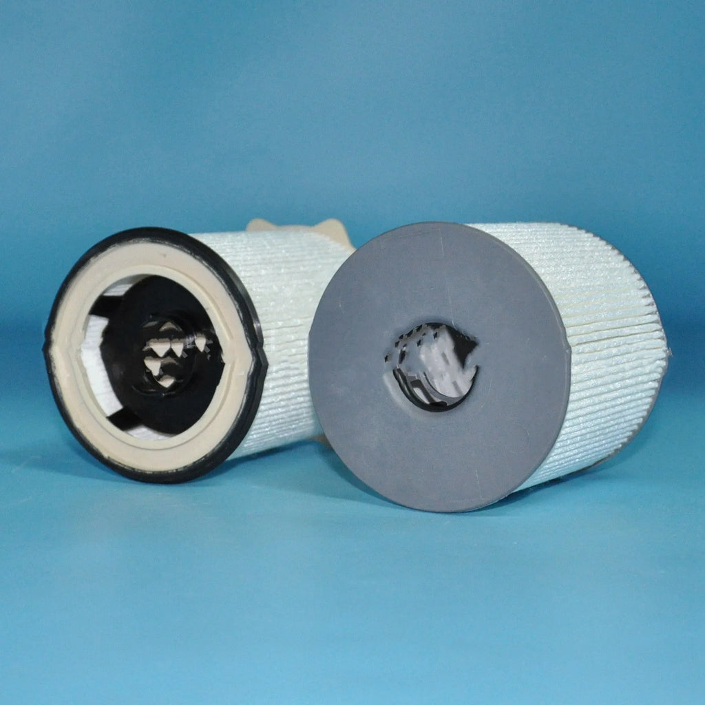 White diesel fuel filter kit for RAM 1500-5500 vehicles with chemical fibre filter element