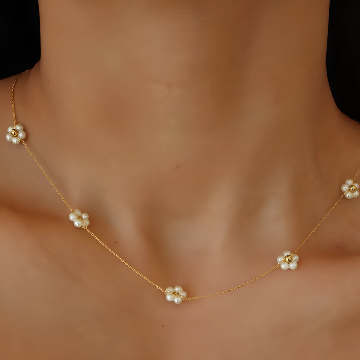 Gold plated pearl flower necklace with alloy chain, 40cm length and 5cm extension chain for women