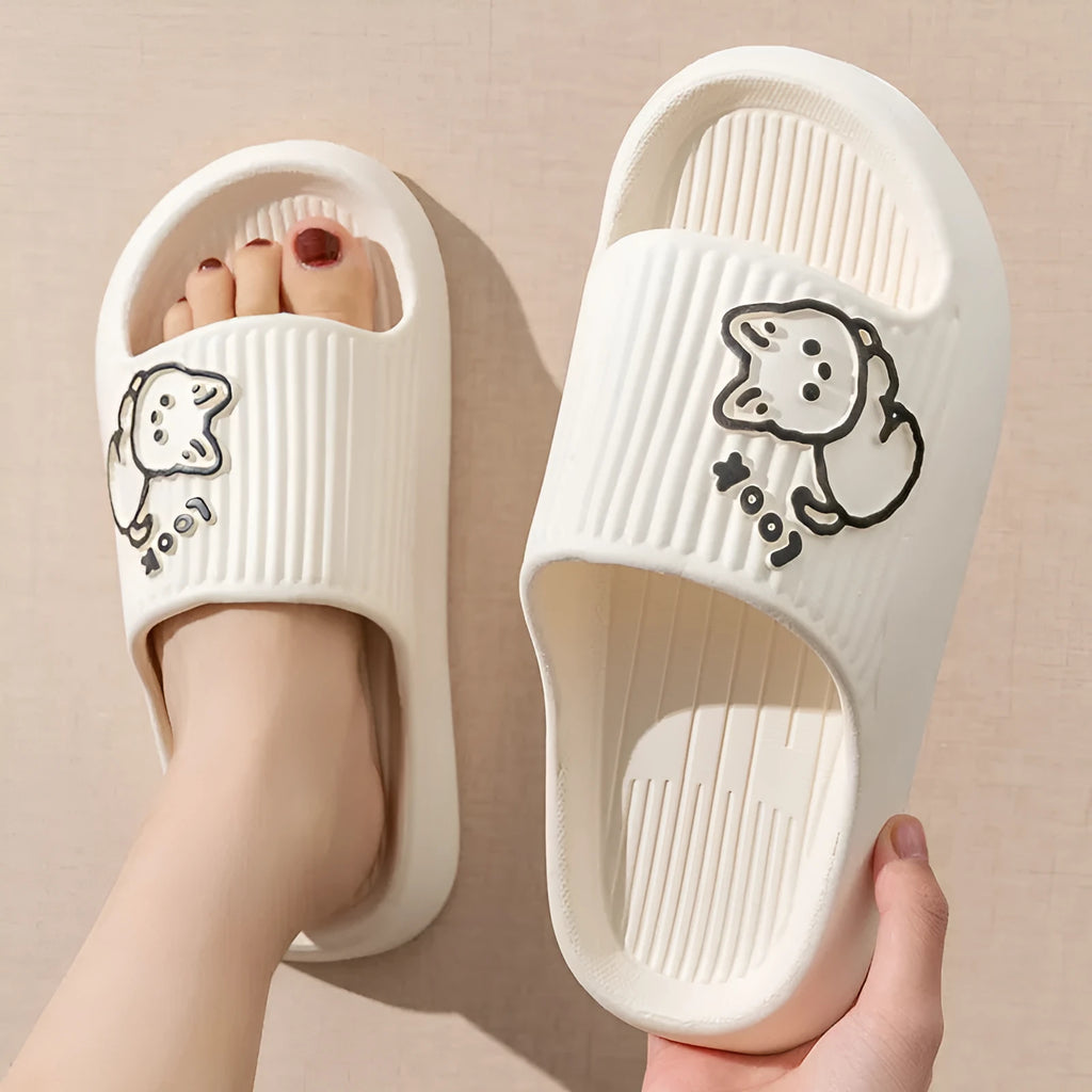 Women's cat print platform slippers in green, with a thick non-slip EVA sole for indoor and outdoor use.
