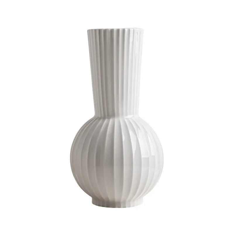 White ceramic ball vase with vertical stripes in American country style for table decoration