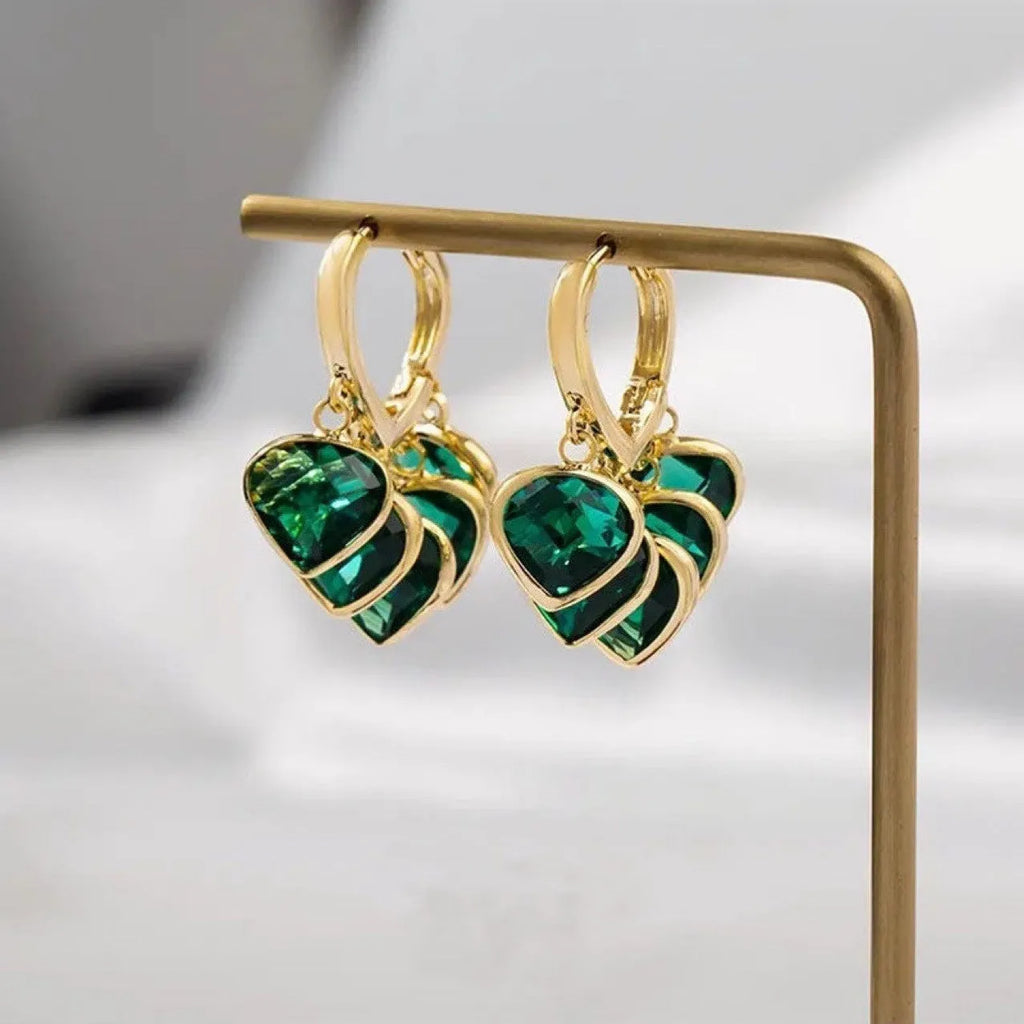 Green heart-shaped Korean style ear clip earrings with alloy gemstone detail on copper