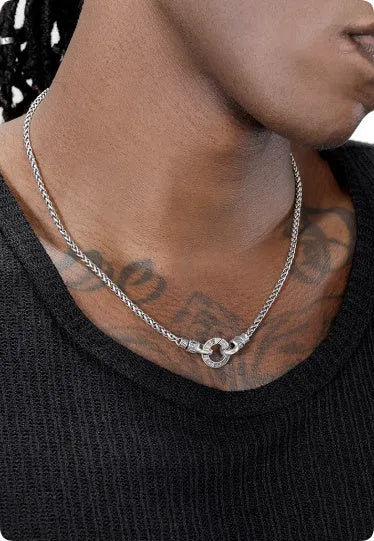 S925 sterling silver thin chain clavicle necklace with pendant for women.