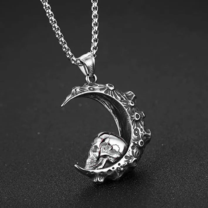Men's stainless steel necklace with alloy pendant in silver sports style design