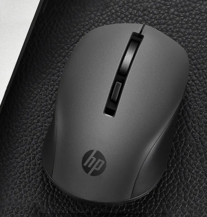 Silent wireless mouse in black colour with compact shape and smooth gliding base
