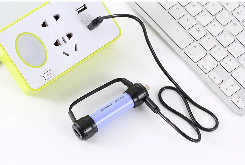 Mini portable keychain emergency charger with 18650 lithium battery slot