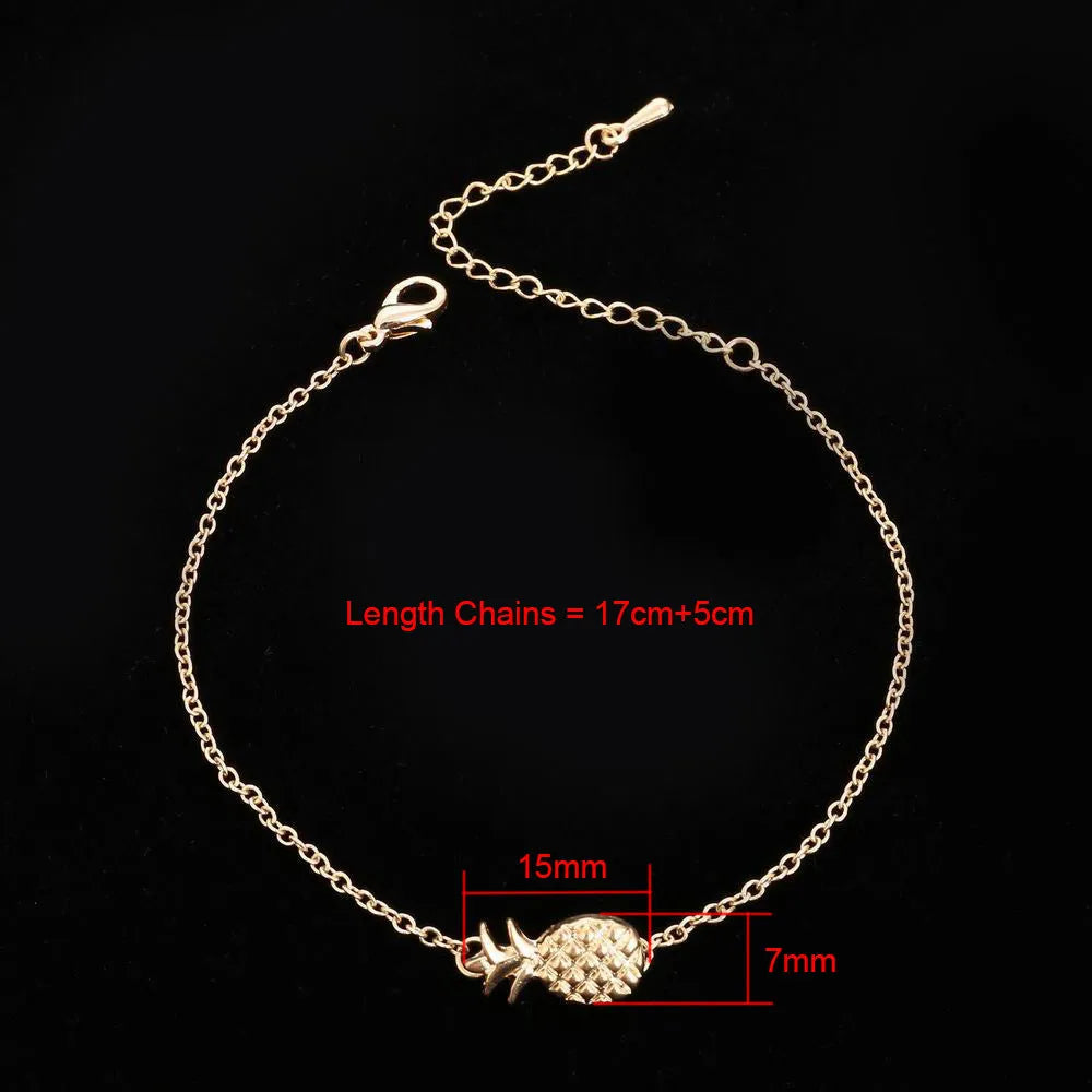 Alloy pineapple bracelet showing gold and silver colour options with adjustable clasp