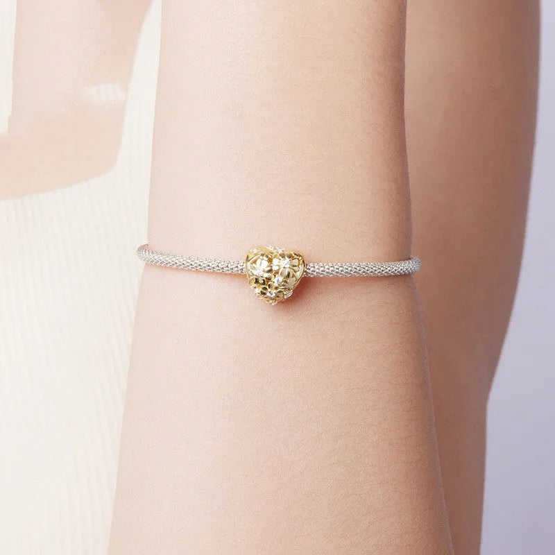 925 silver clover charm bead for bracelet, 1.2cm height and width, 0.45cm aperture, three-petal grass design