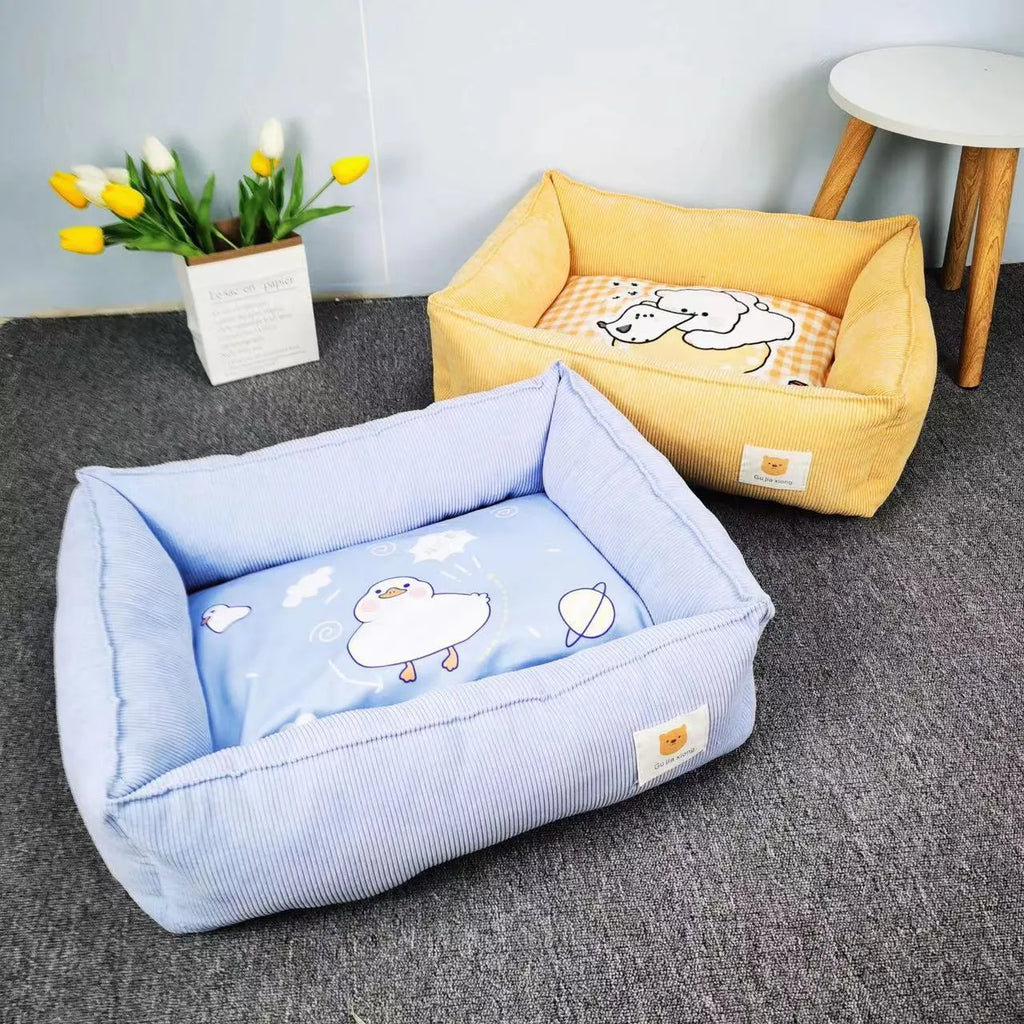 A light blue velvet dog nest bed with plush PP cotton filling, shown in a 50x40cm size.