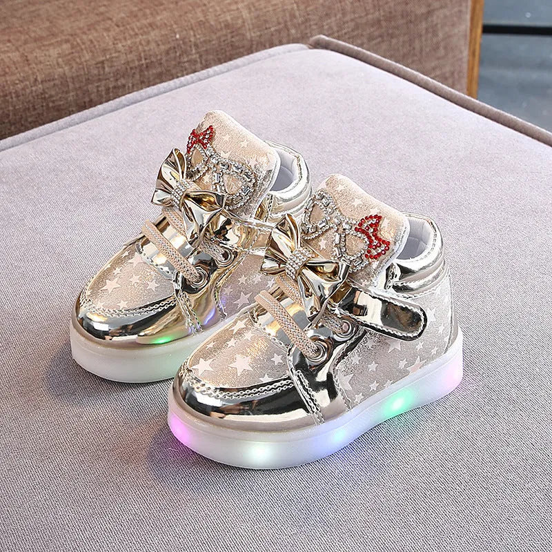 LED shoe magic button in golden with illuminated light, for children's shoes sizes EU 21-30