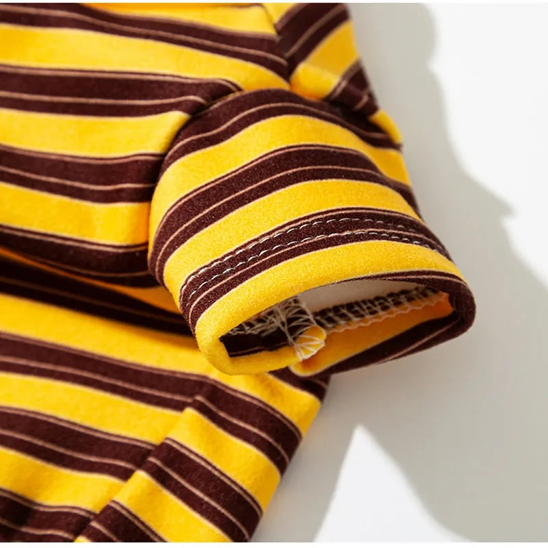 Striped two-legged pet shirt for small dogs and cats, available in yellow-brown bear patch or black-white cat patch, sizes XS to XXL.