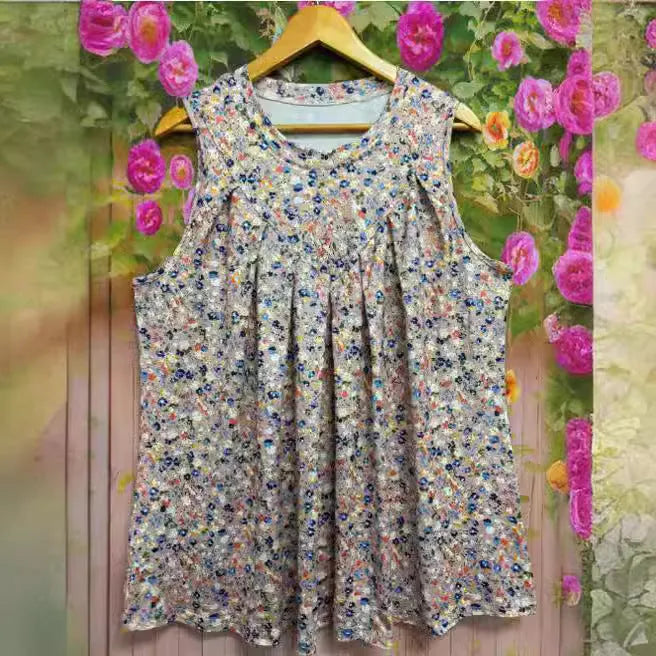 Women's plus size floral printed sleeveless vest in black or khaki colours