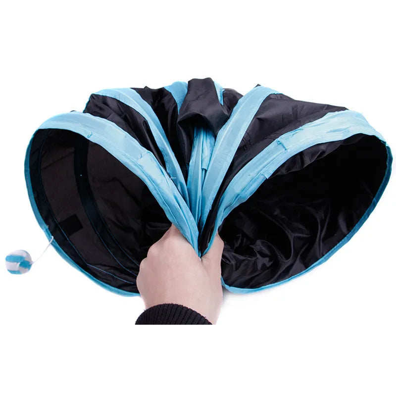 Foldable multi-channel pet tunnel in blue or pink for small pets, polyester and steel wire, indoor use