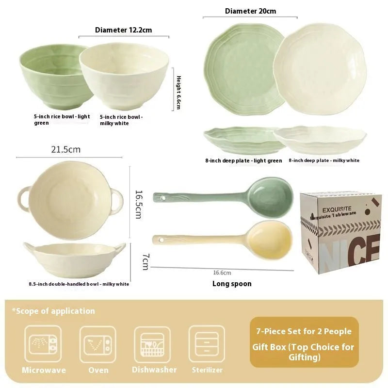 Seven-piece solid colour ceramic tableware set in a gift box.