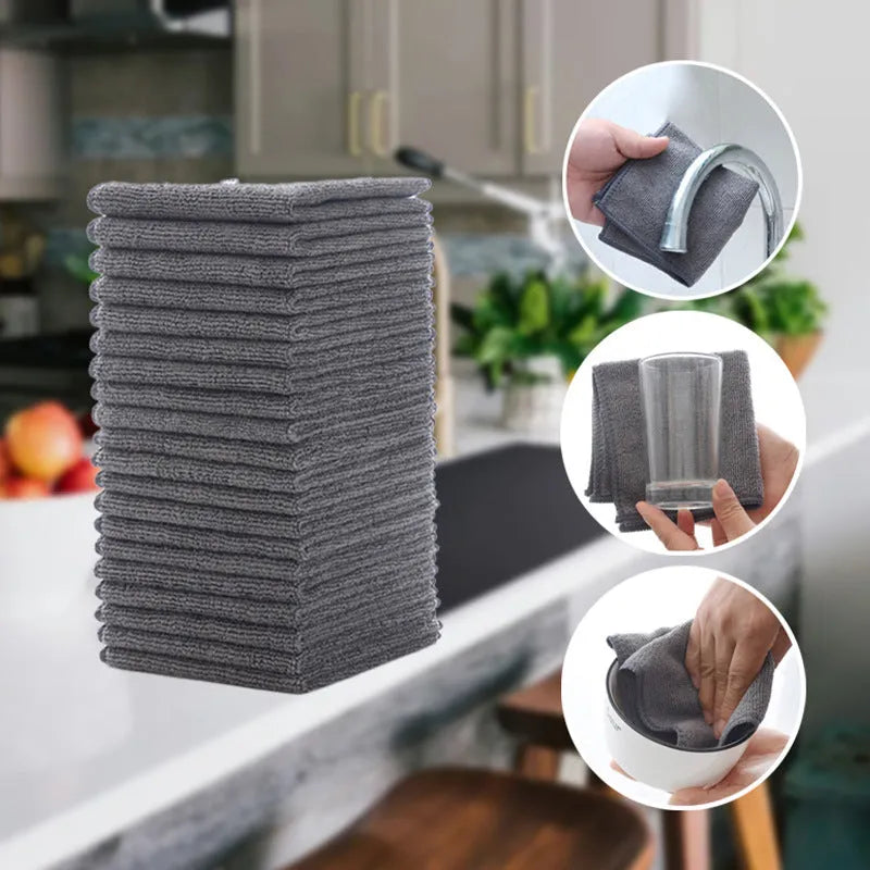 Grey square microfiber kitchen cleaning cloth for anti-oil and decontamination on pots and dishes
