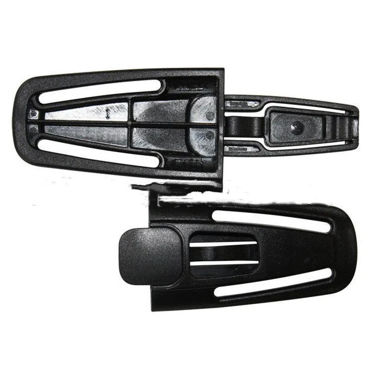 Black nylon child safety seat belt clip for five-point harness systems measuring 14.5cm