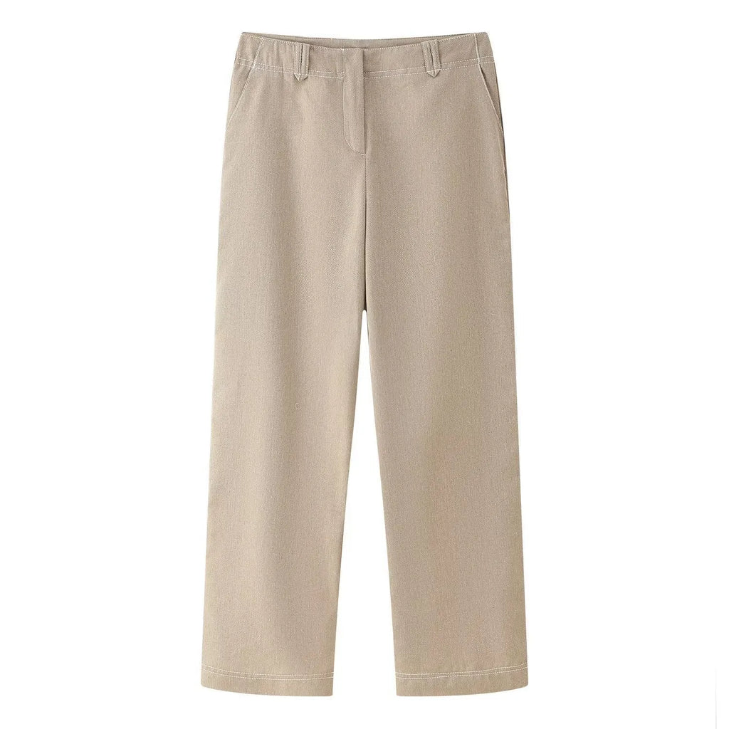 Women's herringbone pattern two-piece suit with embroidered jacket and straight-leg trousers
