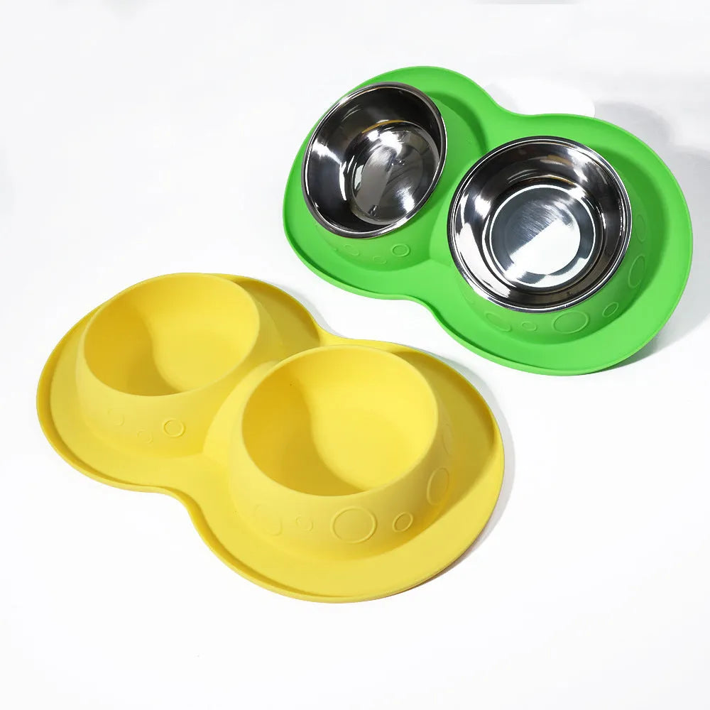 Silicone non slip pet feeding mat in blue or yellow, waterproof 2 in 1 pad for dog and cat bowls
