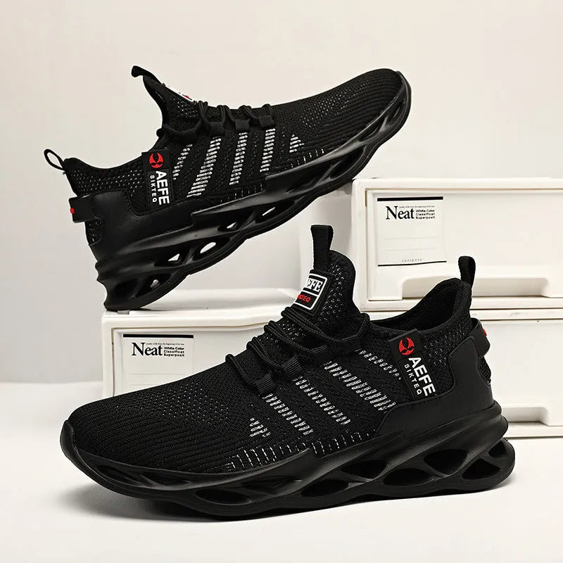 Men's mesh breathable casual running shoes in black, Korean style, low heel, cross straps