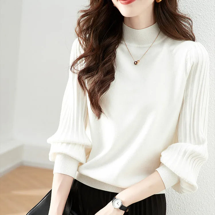 Slim fit half turtleneck bottoming shirt in spandex fabric available in four colours