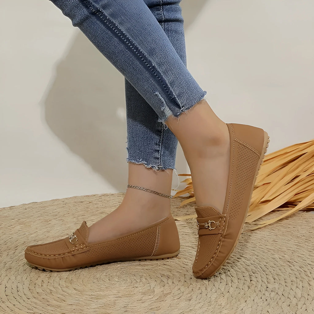 Women's plus size flat casual shoes in white, black or khaki with breathable artificial PU upper