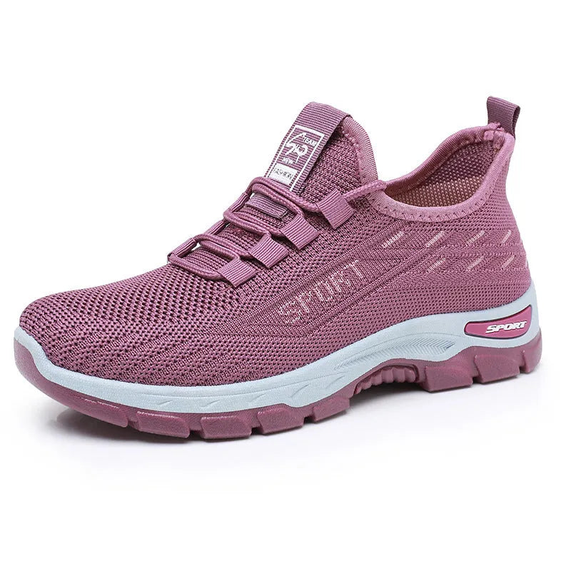 Casual low-top sneakers with PVC soles in various colours for men and women