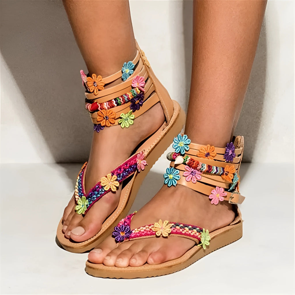 Women's ethnic beaded petal Roman sandals with floral decoration and round toe