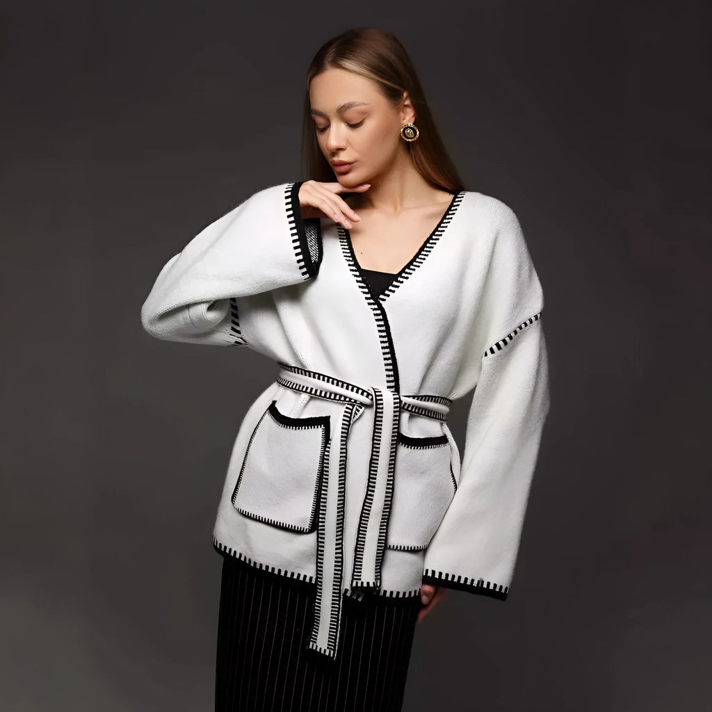 Loose fit knitted cardigan in imitation cashmere fabric, available in black, camel or white colour