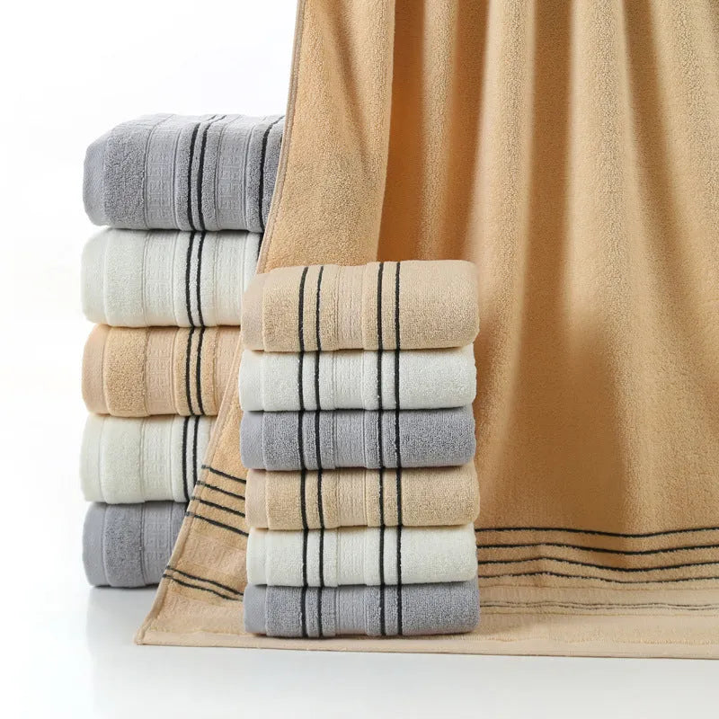 White 100% cotton jacquard towel set with 70x140cm bath towel and two 34x74cm hand towels