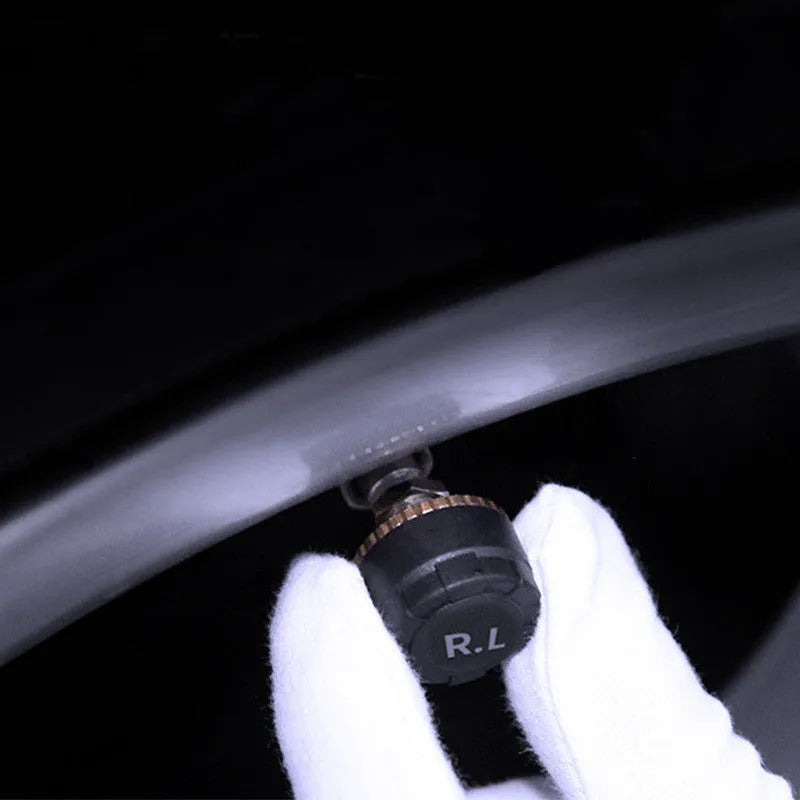 Solar 4 tyre pressure monitoring system TPMS with display and built-in sensor in AT006 2 colour
