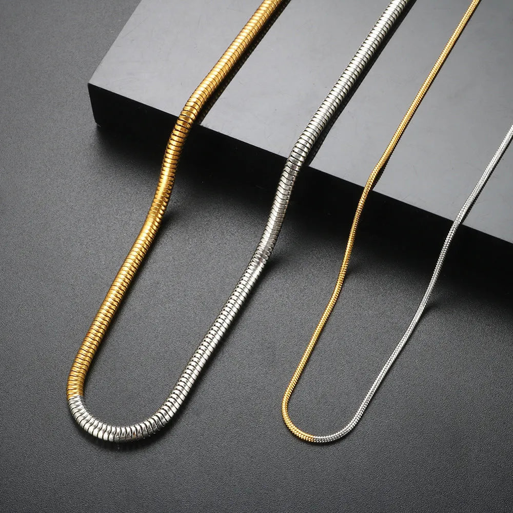 Golden 3mm snake bones chain necklace with geometric design for women