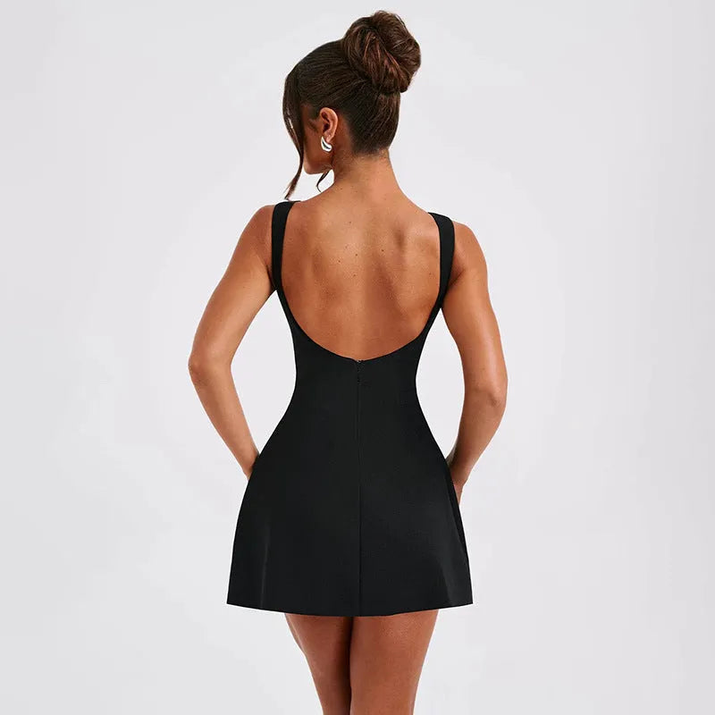 Backless sleeveless short summer dress in slim-fitting polyester fabric.