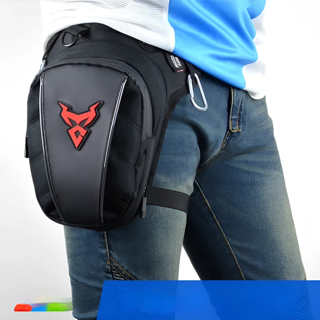 0105MC motorcycle leg bag in 1200D Oxford cloth, shown in red, blue, green, and grey colour options.